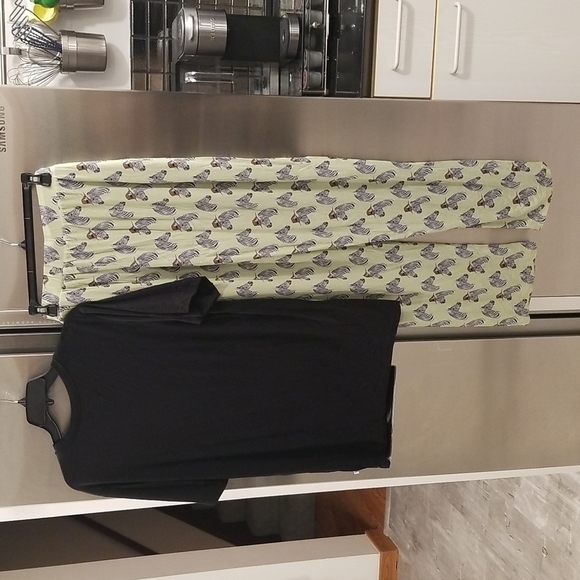 POSH PEANUT Men's Short Sleeve Loungewear Set ~ Dante Zebra Print XL NWOT - Picture 2 of 8